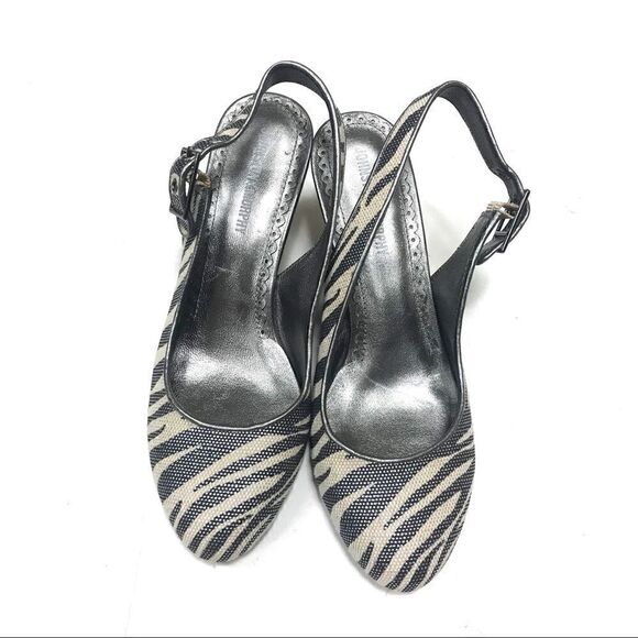 Johnston & Murphy zebra print wedge heel. Size 6.5 - Picture 2 of 7